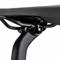 Rose D-Shape Tige De Selle Carbone I Recul 8 Mm I Longueur 400 Mm -Pas Cher Vélo Magasin B65CF1C73FCAFFCAC48CE1206AD3AB8F